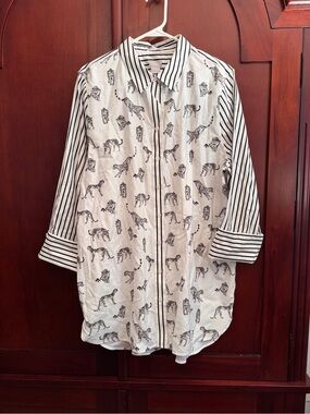Chico's No-Iron leopard and striped graphic sateen tunic Size 3/XL